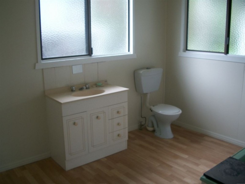 54 Hilton Road, Gympie QLD 4570