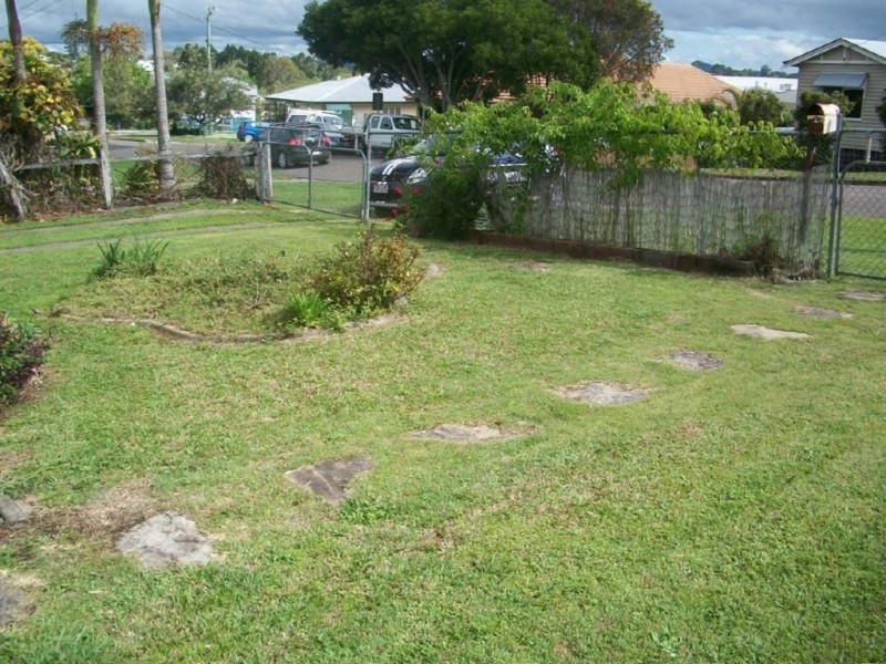 54 Hilton Road, Gympie QLD 4570