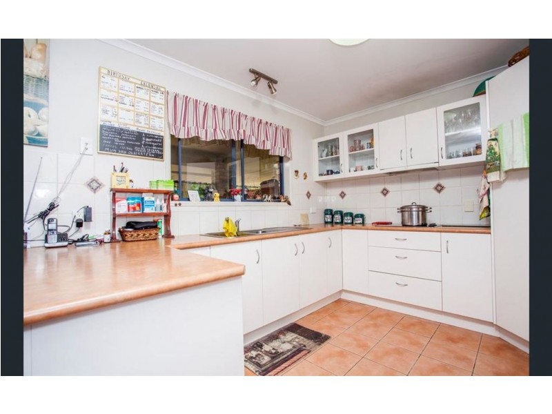 3 Inverary Court, Southside QLD 4570