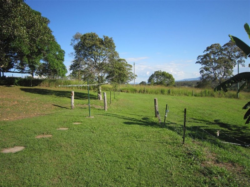 62 Enterprise Road, Veteran QLD 4570