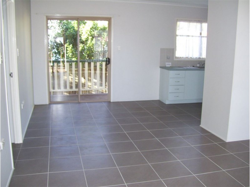 2 Simone Court, Monkland QLD 4570