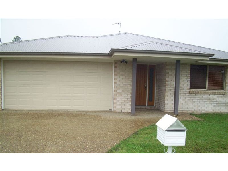 27 McPhail Street, Southside QLD 4570