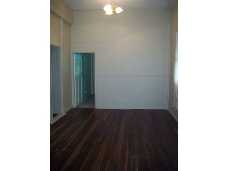 1/4 Stewart Terrace, Gympie QLD 4570
