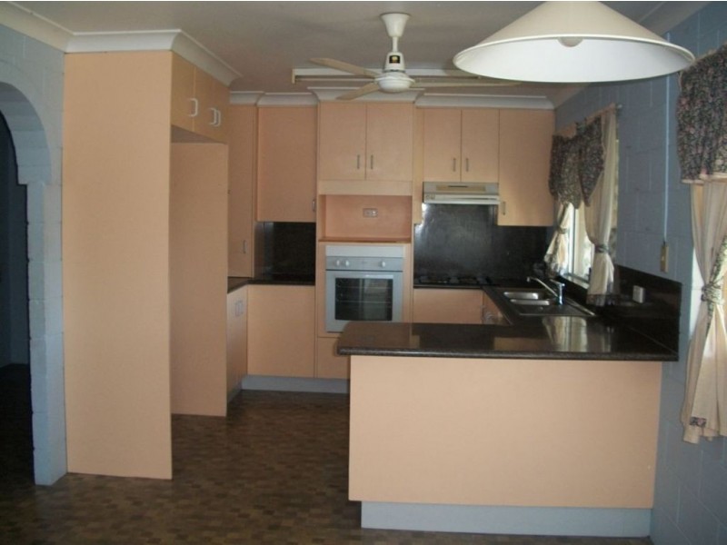 13 Crescent Road, Gympie QLD 4570