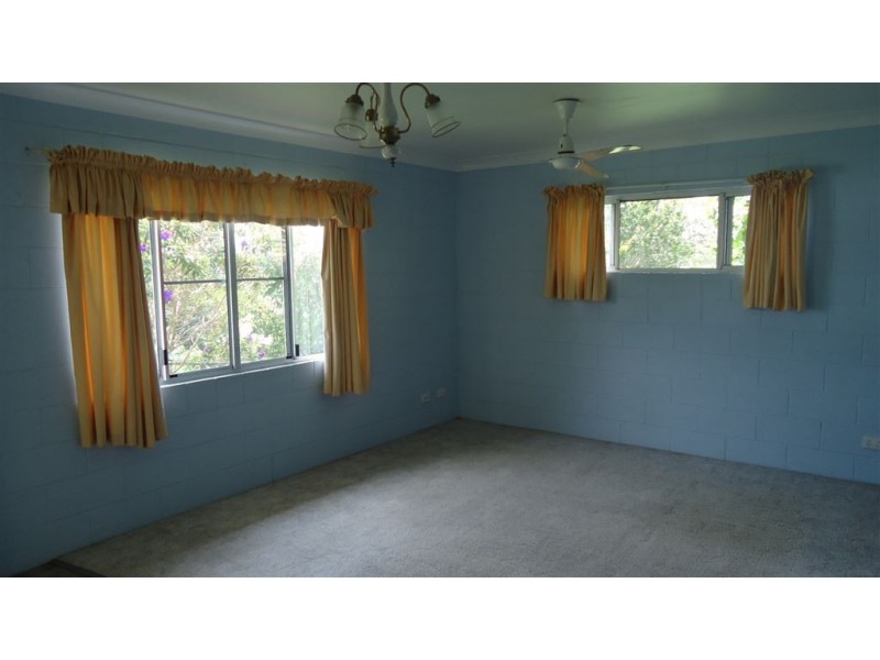 13 Crescent Road, Gympie QLD 4570