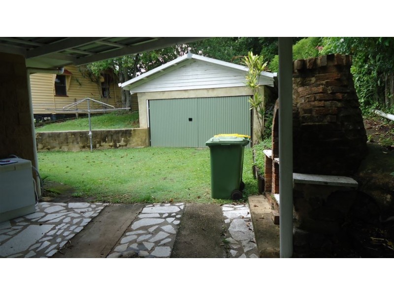 13 Crescent Road, Gympie QLD 4570