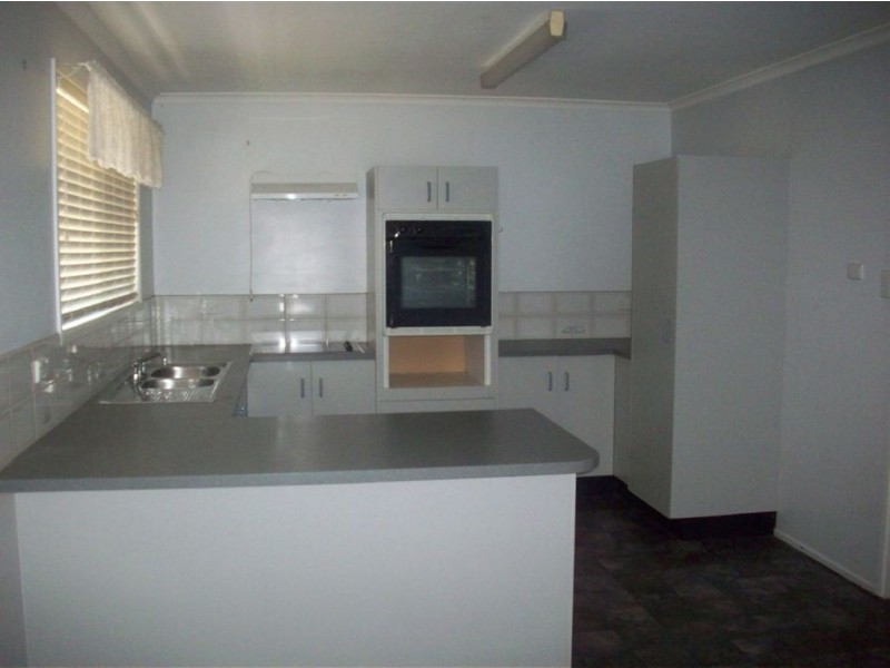 7 Benbullen Court, Gympie QLD 4570