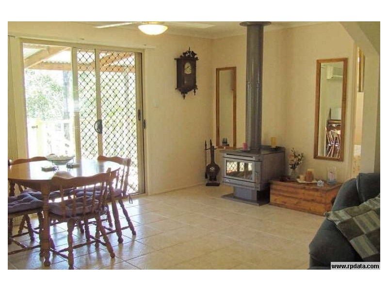Glenwood QLD 4570