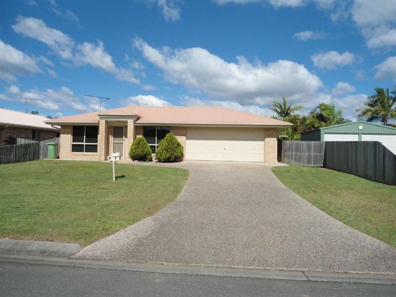 10 Castlereagh Court, Southside QLD 4570