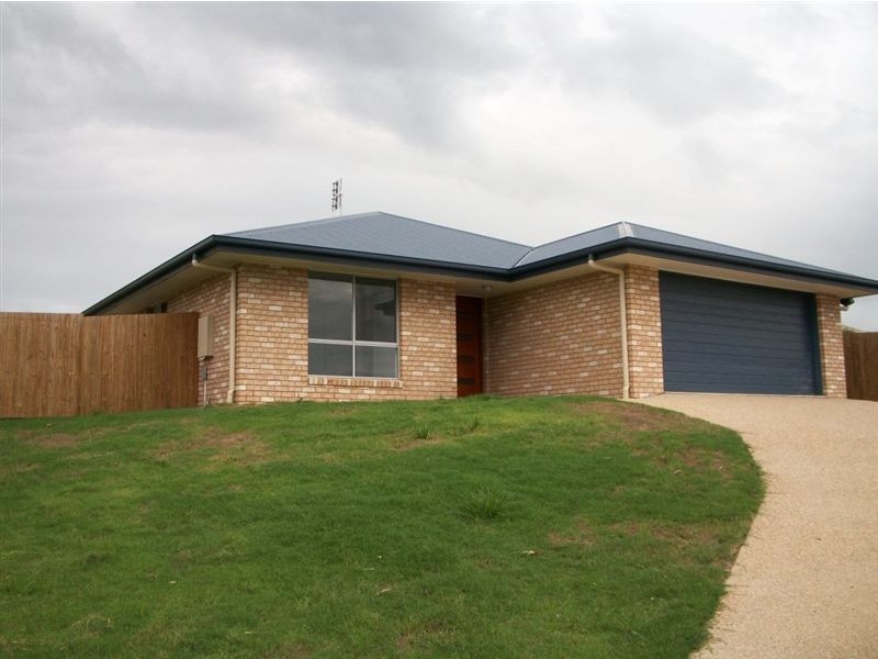 12 Managers Court, Jones Hill QLD 4570