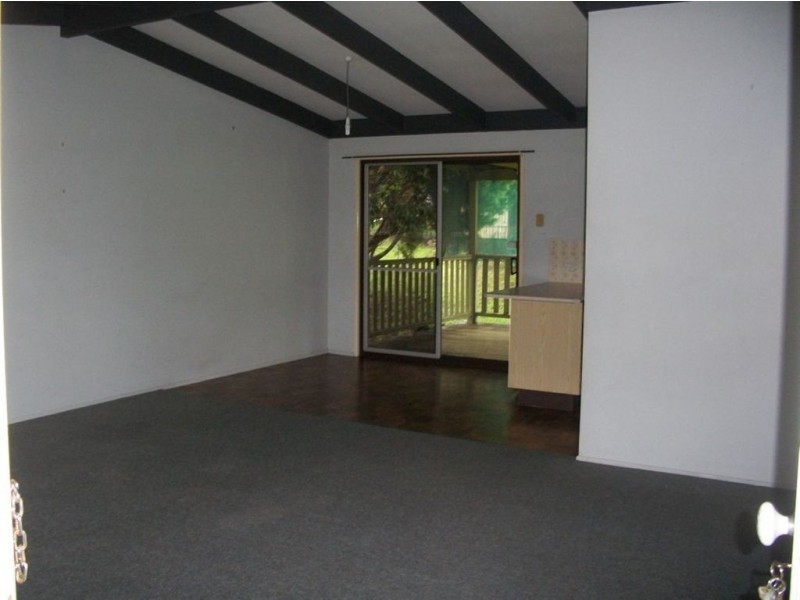 11 Smalley Place, Gympie QLD 4570