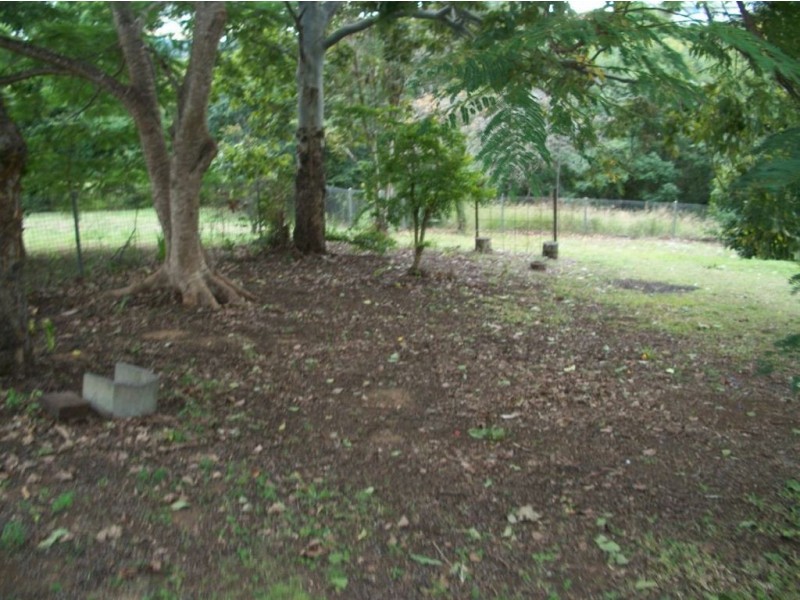 11 Hall Lane, Gympie QLD 4570