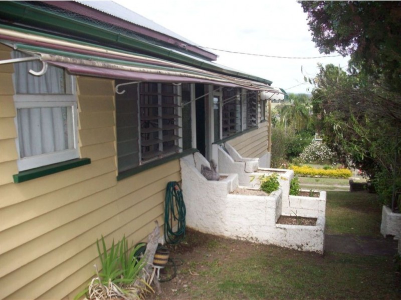 40 Calton Terrace, Gympie QLD 4570