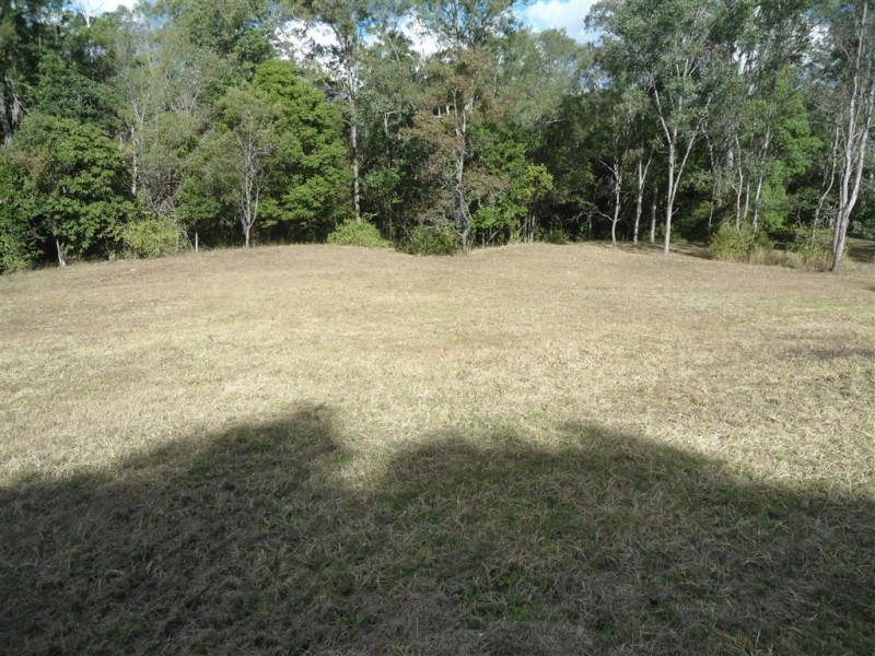 20 Bill James Road, Chatsworth QLD 4570