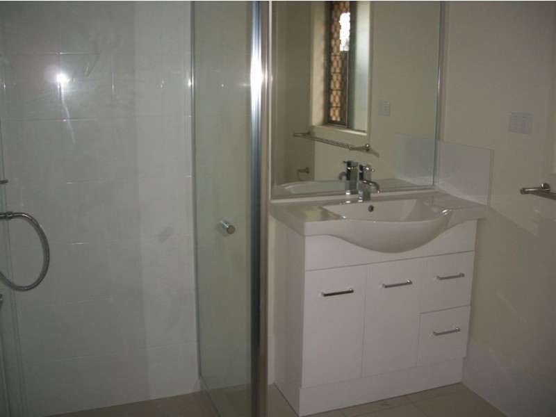 4 Rose Street, Kilkivan QLD 4600