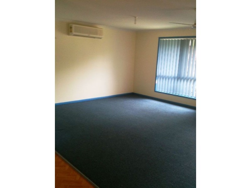 Victory Heights QLD 4570