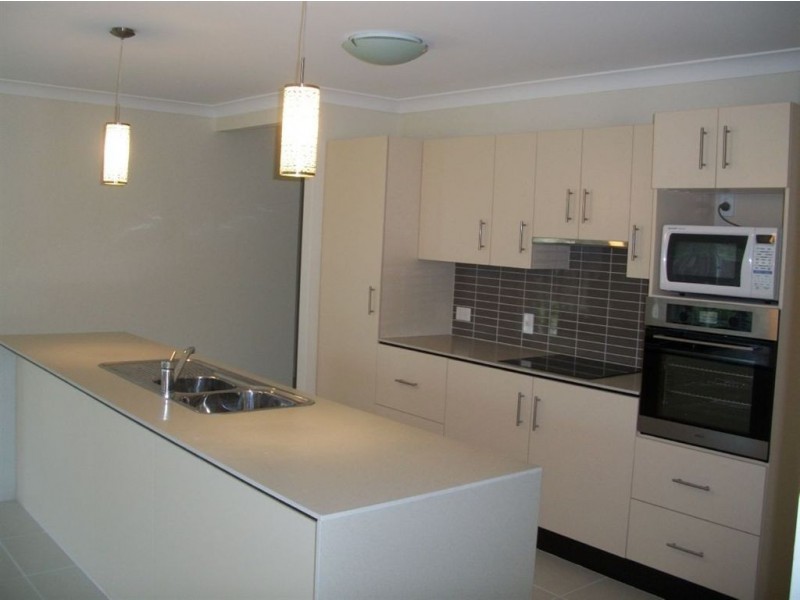 66 Bushland Drive, Southside QLD 4570