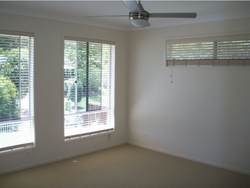 66 Bushland Drive, Southside QLD 4570