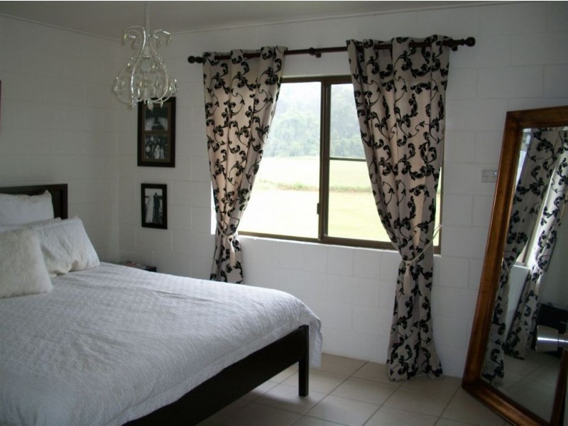 1 Busby Street, Amamoor QLD 4570