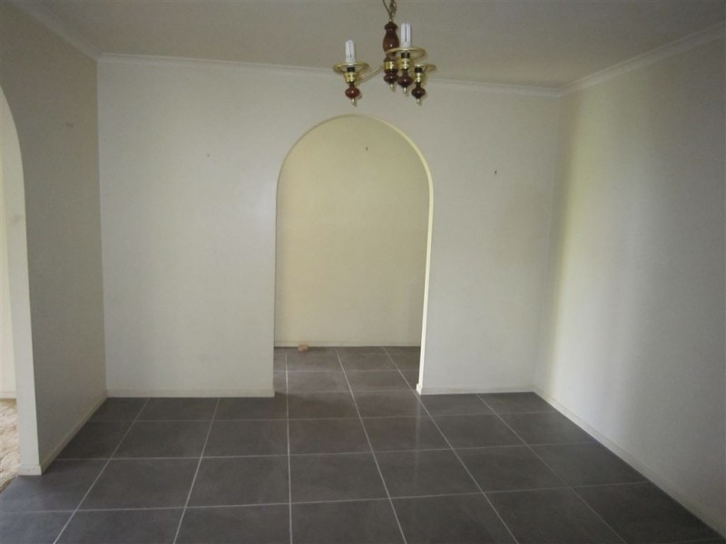 13 Luckona Court, Southside QLD 4570