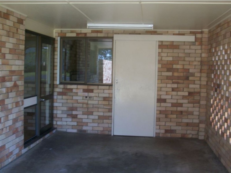 10 Eugene Street, Southside QLD 4570