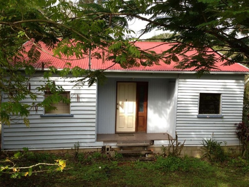 12 Carrington Ave, Gympie QLD 4570