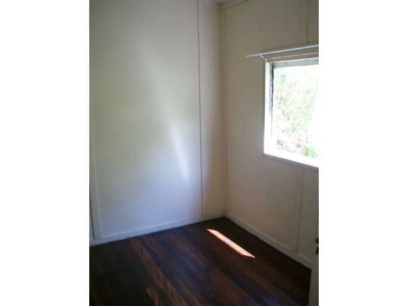 12 Carrington Ave, Gympie QLD 4570