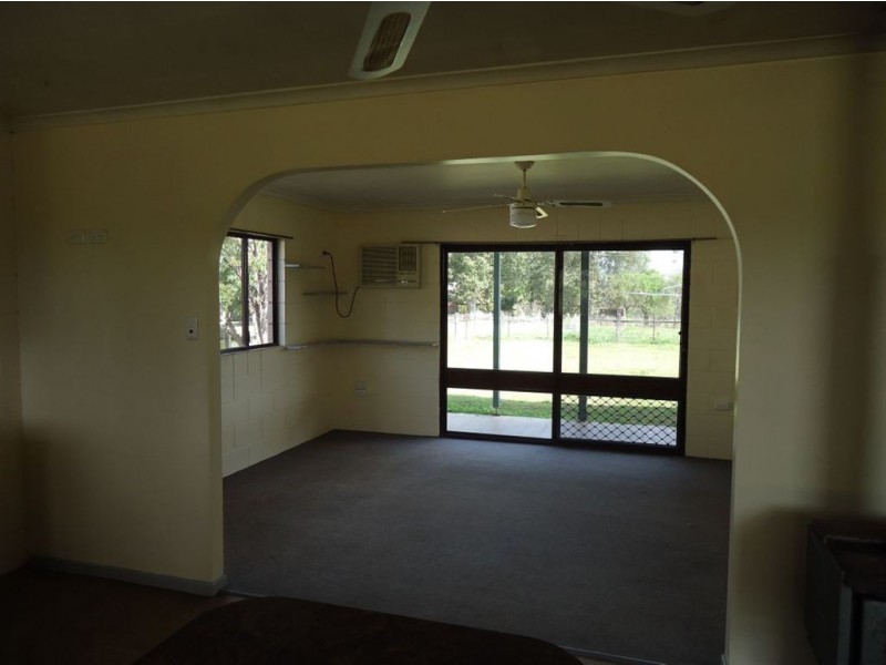 32c Pope Road, Mothar Mountain QLD 4570