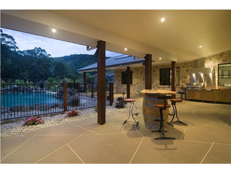 221 Wilsons Pocket Rd, Goomboorian QLD 4570