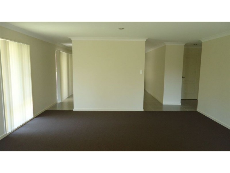 12 Ashgrove Way, Gympie QLD 4570