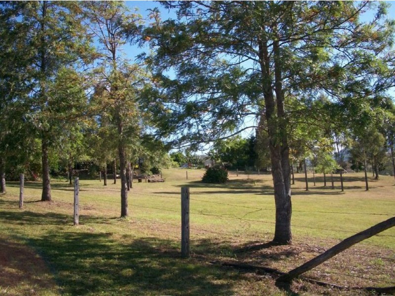 Glastonbury QLD 4570