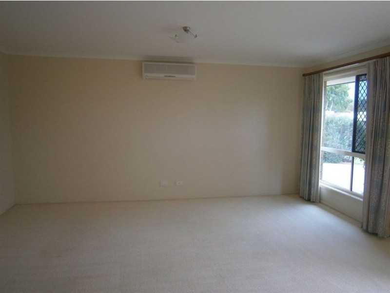 16 McPhail Street, Southside QLD 4570
