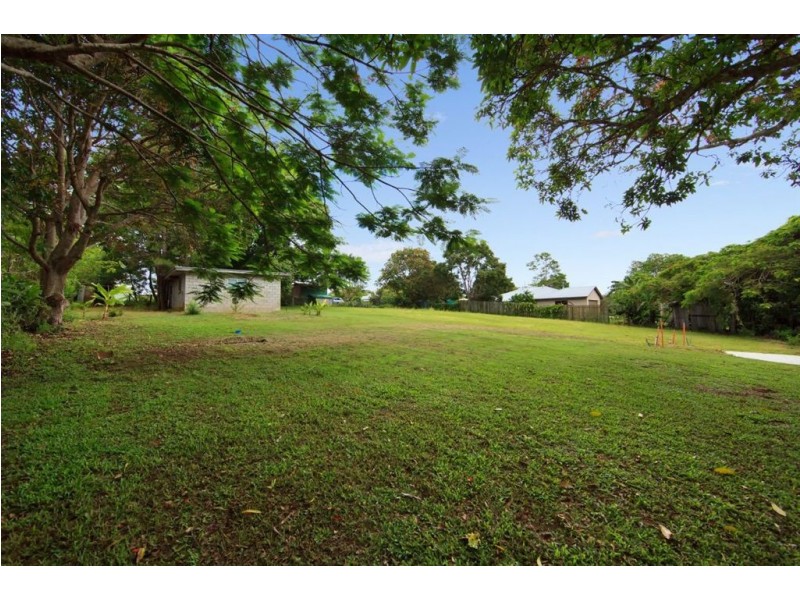 25 Church Street, Pomona QLD 4568