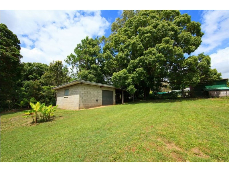 25 Church Street, Pomona QLD 4568