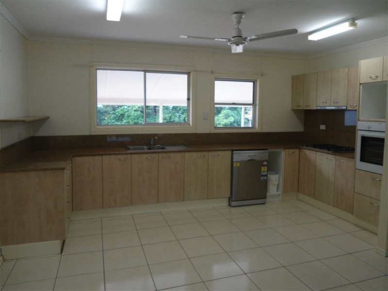 22 Red Hill Road, Gympie QLD 4570