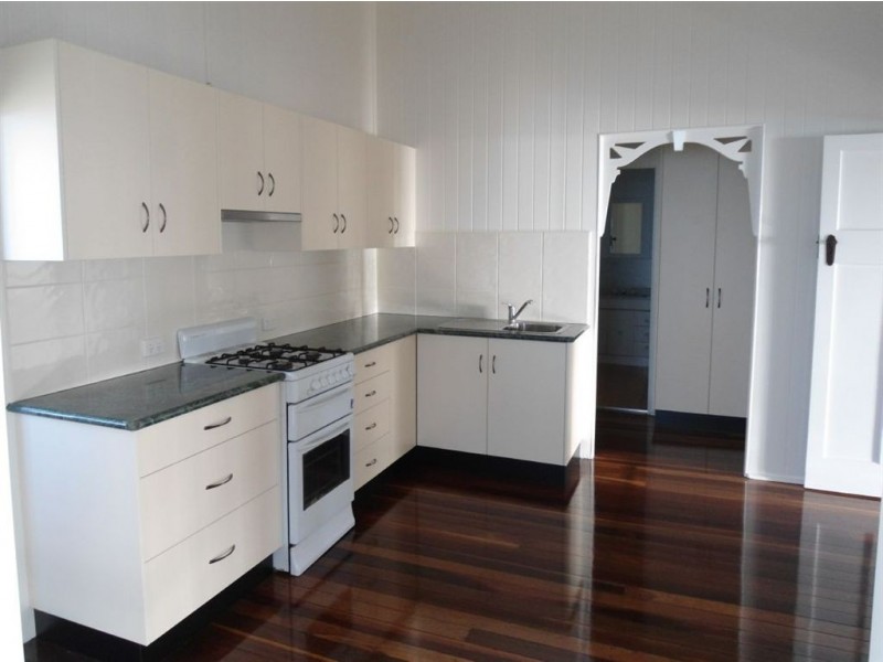 5 Lady Mary Terrace, Gympie QLD 4570