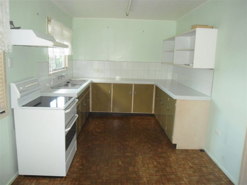 29 Crown Road, Gympie QLD 4570