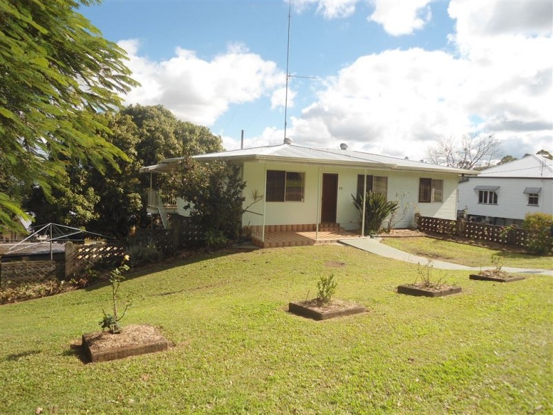 29 Crown Road, Gympie QLD 4570