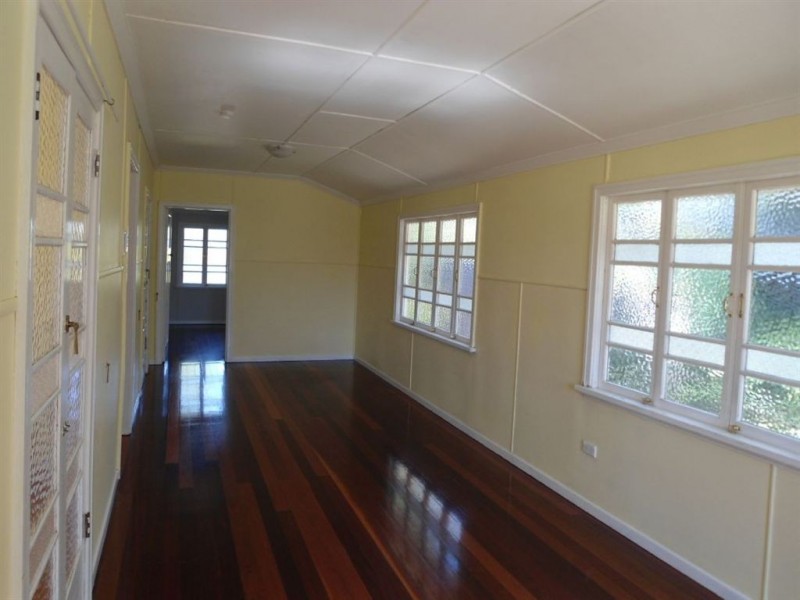 27 Hilton Road, Gympie QLD 4570