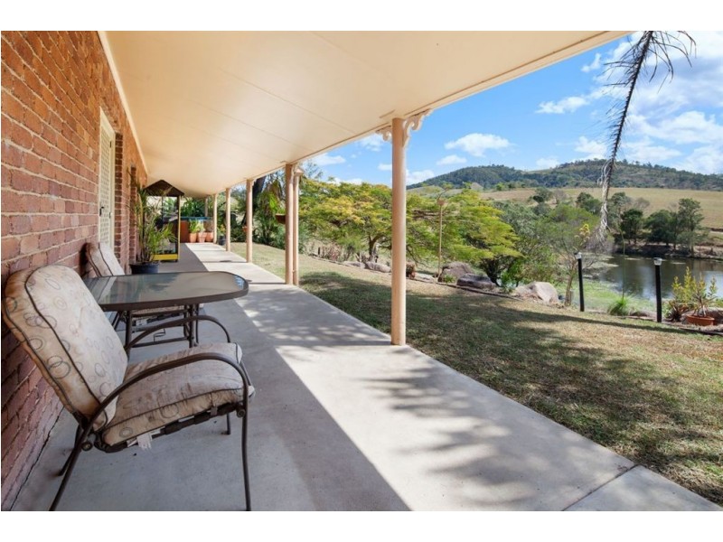 156 Percival Road, Chatsworth QLD 4570