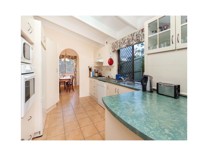 5 Emerald Drive, Southside QLD 4570
