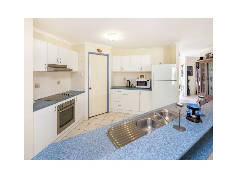 3 Decker Place, Southside QLD 4570