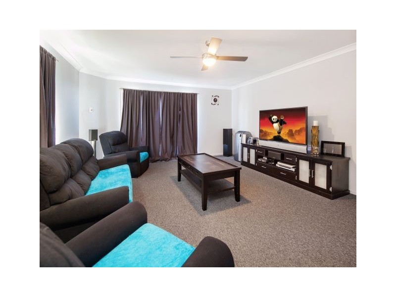 49 Hilltop Avenue, Southside QLD 4570