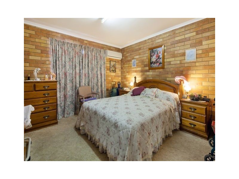 5/4 Leonard Street, Southside QLD 4570