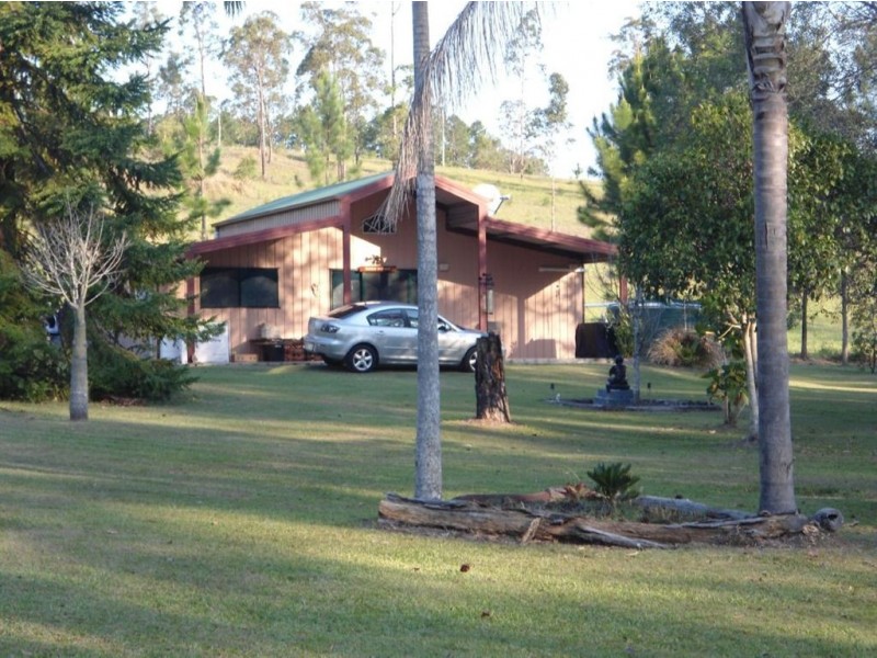 Glenwood QLD 4570