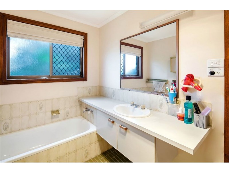 16 Farleys Lane, Gympie QLD 4570