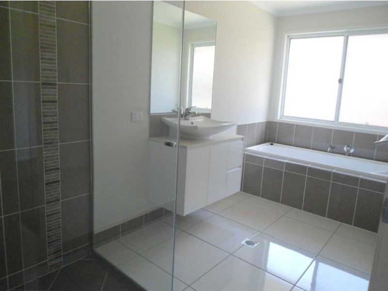 63a Sorensen Road, Southside QLD 4570