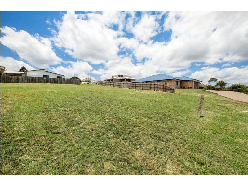 11 Managers Court, Jones Hill QLD 4570