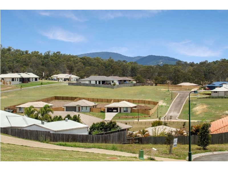 11 Managers Court, Jones Hill QLD 4570