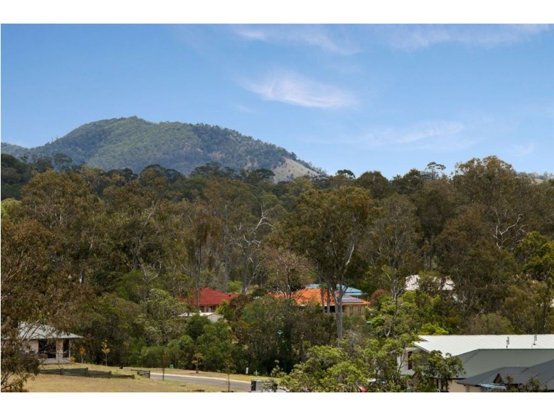 11 Managers Court, Jones Hill QLD 4570